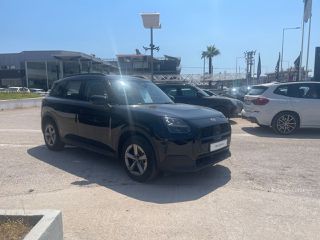 Mini Countryman 2024 C Essential Trim