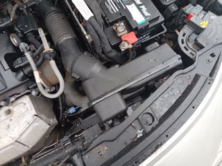 Peugeot 207 2008 1.4 16V 90PS FUEL EXTRA-thumb-65