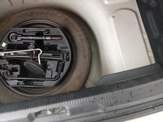Peugeot 207 2008 1.4 16V 90PS FUEL EXTRA-thumb-26