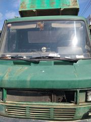 Ανατροπή Mercedes-Benz 1997 410