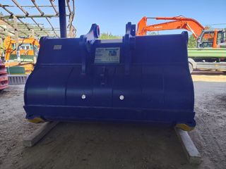 Κουβάδες CAT 2025 CAT 336-thumb-5