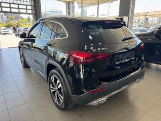 Mercedes-Benz GLA 200 2024 1,3 HYBRID  163PS 7G-DCT AUTO-thumb-6