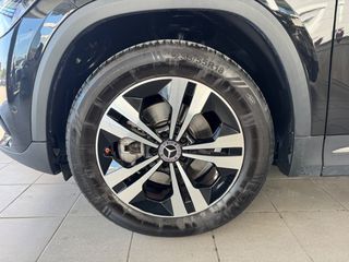 Mercedes-Benz GLA 200 2024 1,3 HYBRID  163PS 7G-DCT AUTO-thumb-7