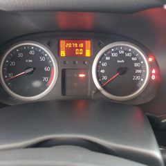 Renault Clio 2005-thumb-5