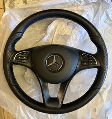 Τιμόνι Mercedes.