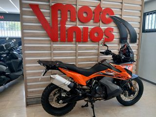 KTM 890 Adventure 2021-thumb-2