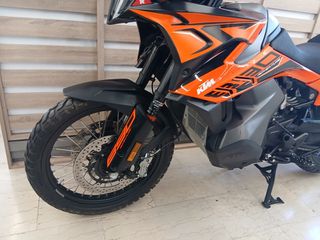 KTM 890 Adventure 2021-thumb-11
