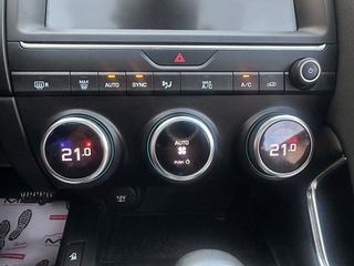Jaguar E-Pace 2020 Ελληνικό, 1ο Χέρι,Panorama, AWD,Βιβλίο-thumb-26