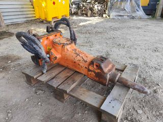 Υδραυλική σφύρα Epiroc SB152