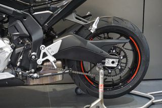CFmoto 675 SR-R 2026-thumb-13