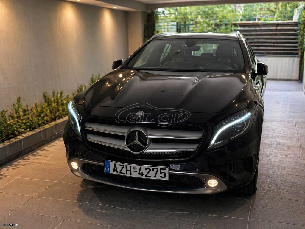 Mercedes-Benz GLA 200 2016 4MATIC / ΠΛΟΥΣΙΑ ΕΚΔΟΣΗ