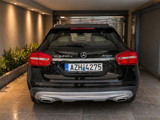 Mercedes-Benz GLA 200 2016 4MATIC / ΠΛΟΥΣΙΑ ΕΚΔΟΣΗ-thumb-1