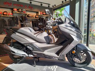 Kymco X-Town 300i 2026