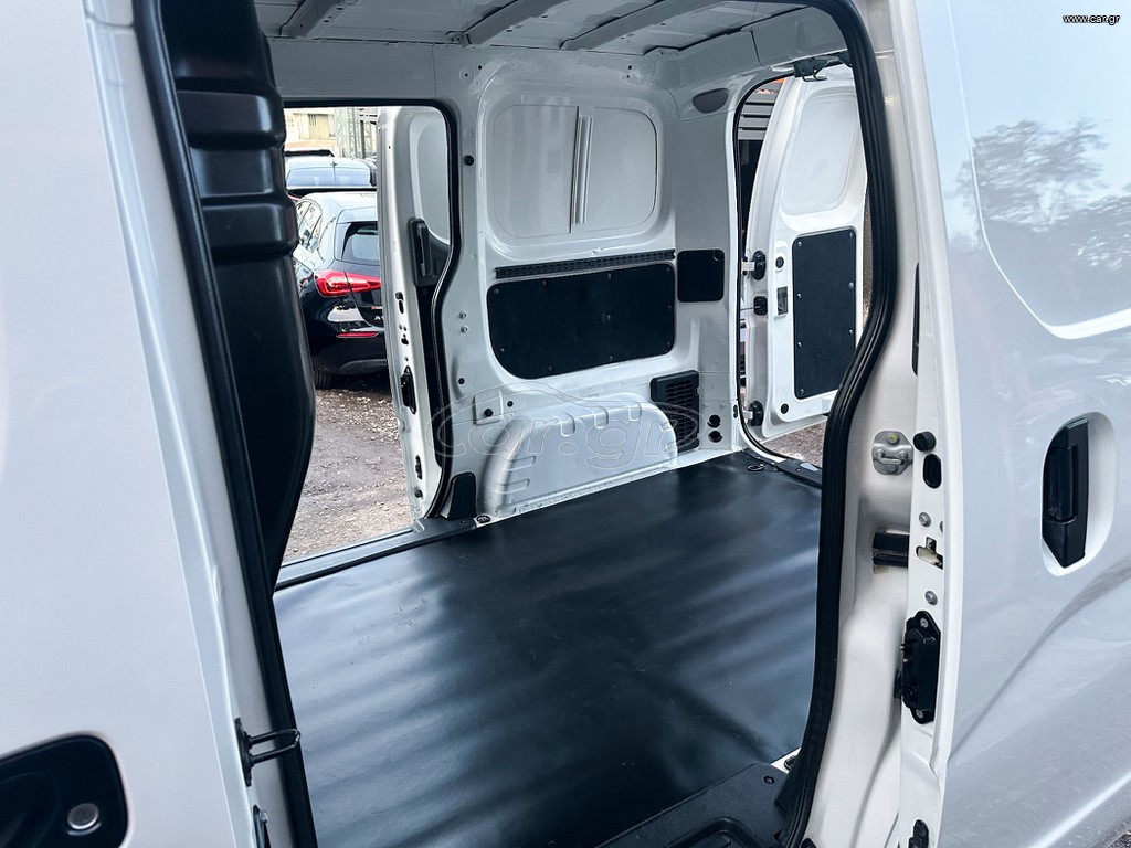 Nissan NV200 2018 NV200,Ελληνικό,1o Χέρι,2Πλαινές πόρτες,Οθόνη Carplay,Βιβλίο thumbnail 17