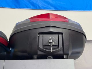 YAMAHA X MAX ΓΝΗΣΙΑ ΒΑΛΙΤΣΑ ΚΟΜΠΛΕ ΜΕ ΒΑΣΗ