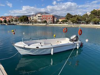 Βάρκα - Λεμβολόγιο 2012 Seawave 490