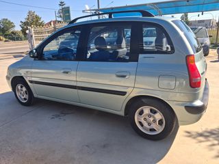 Hyundai Matrix 2005 1.6 GLS-thumb-9