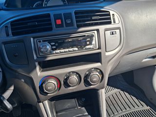 Hyundai Matrix 2005 1.6 GLS-thumb-22