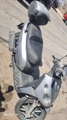 Piaggio Carnaby 125 2009-thumb-1