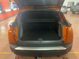 Peugeot 2008 2021 1.2 PURETECH ALLURE PACK-thumb-2