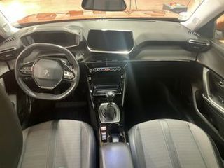 Peugeot 2008 2021 1.2 PURETECH ALLURE PACK-thumb-1