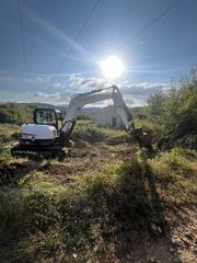 Mini Excavator Bobcat 2017 e85-thumb-1