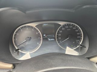 Nissan Micra 2018 acenta-thumb-3
