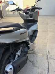 Honda PCX 125 2024-thumb-4