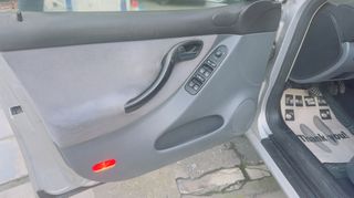Seat Toledo 2002-thumb-40