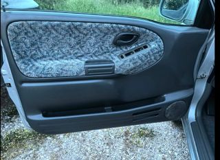 Suzuki Grand Vitara 2002 CABRIO 1.6 με HARDTOP-thumb-9