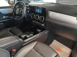 Mercedes-Benz GLA 200 2023 Style DCT-thumb-15