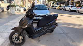 Piaggio Beverly 300i 2024 HPE-thumb-1