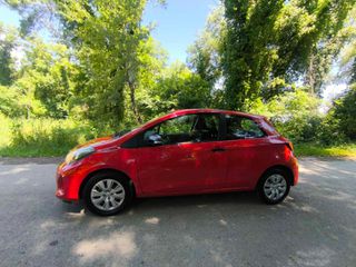 Toyota Yaris 2016 1.0 VVTI-thumb-8