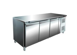 ΠΡΟΣΦΟΡΑ!!! KARAMCO G-GN3100DT (179,5x70x86cm - 3 Πόρτες - GN 1/1) Ψυγείο Πάγκος 2 Συντήρηση & 1 Κατάψυξη 0ºC/+8º & -15ºC/-18ºC