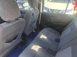 Hyundai Getz 2005-thumb-4