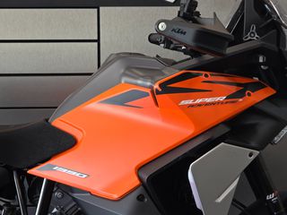 KTM 1390 Super Adventure 2026 EVO διαθέσιμο και για test drive !-thumb-21