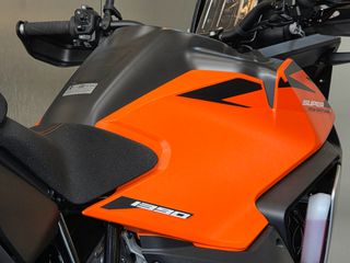 KTM 1390 Super Adventure 2026 EVO διαθέσιμο και για test drive !-thumb-34