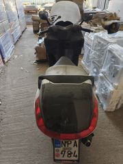 Piaggio X 8 2004-thumb-1