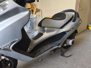 Piaggio X 8 2004-thumb-7