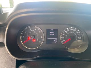 Dacia Duster 2019 CONFORT 4X2 DIESEL-thumb-11