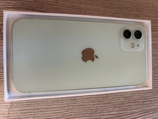 iPhone 12-thumb-1