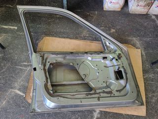 Πόρτα οδηγού BMW E36 sedan