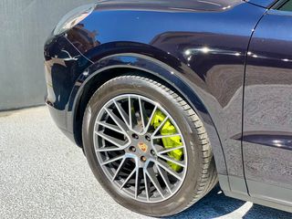 Porsche Cayenne 2018 E-HYBRID 462hp-thumb-9