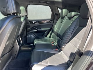 Porsche Cayenne 2018 E-HYBRID 462hp-thumb-19