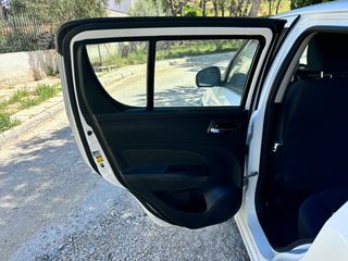 Suzuki Swift 2017-thumb-8