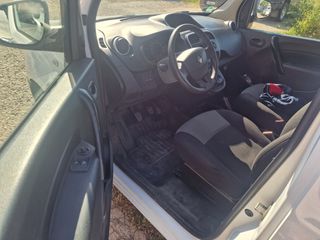 Κλούβα Renault 2021 ΕΠΩΛΗΘΗ-thumb-13