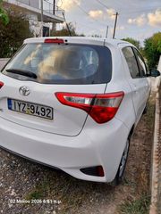 Toyota Yaris 2019-thumb-3