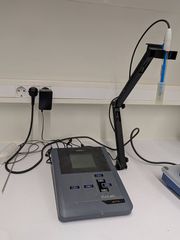 Επαγγελματικό Πεχάμετρο INOLAB pH 7110 SET 4-thumb-1