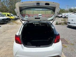 Toyota Yaris 2015 1.4 D-4D A/C EURO 5-thumb-8