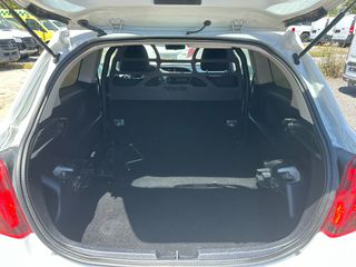 Κλούβα Toyota 2015 Yaris 1.4 D-4D A/C EURO 5-thumb-9
